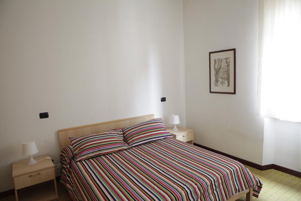 B&B Casa Di Claudia Marina Di Carrara Quarto foto